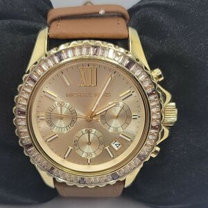 Michael Kors Everest MK5874 Women Brown Leather Analog Dial Quartz Watch DE117